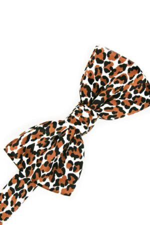 Leopard print bow tie