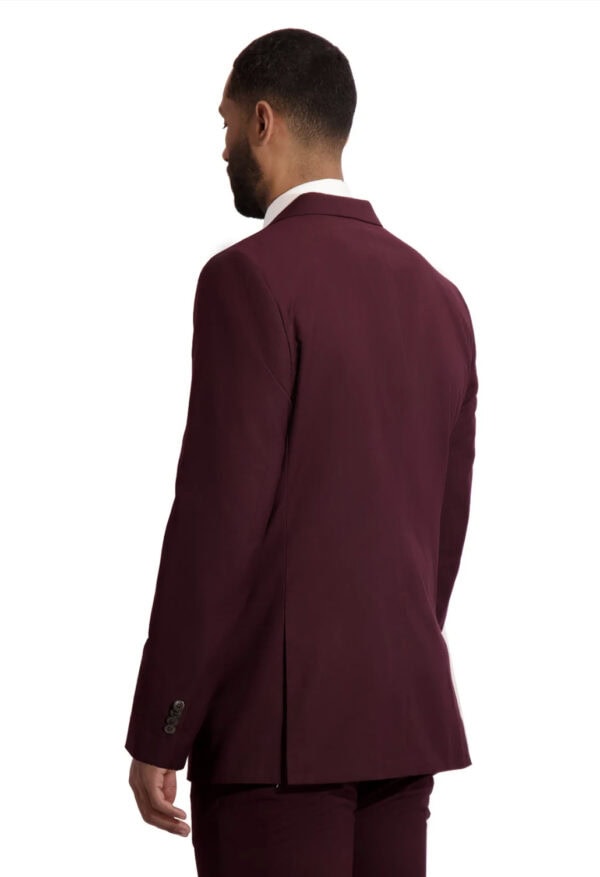 the back of the burgubdy suit jacket
