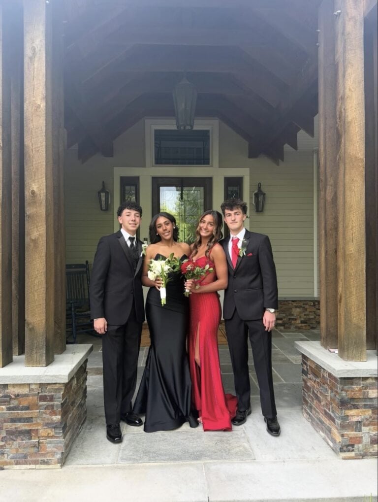 promcouples | National Tuxedo Rentals group of prom couples dressed up